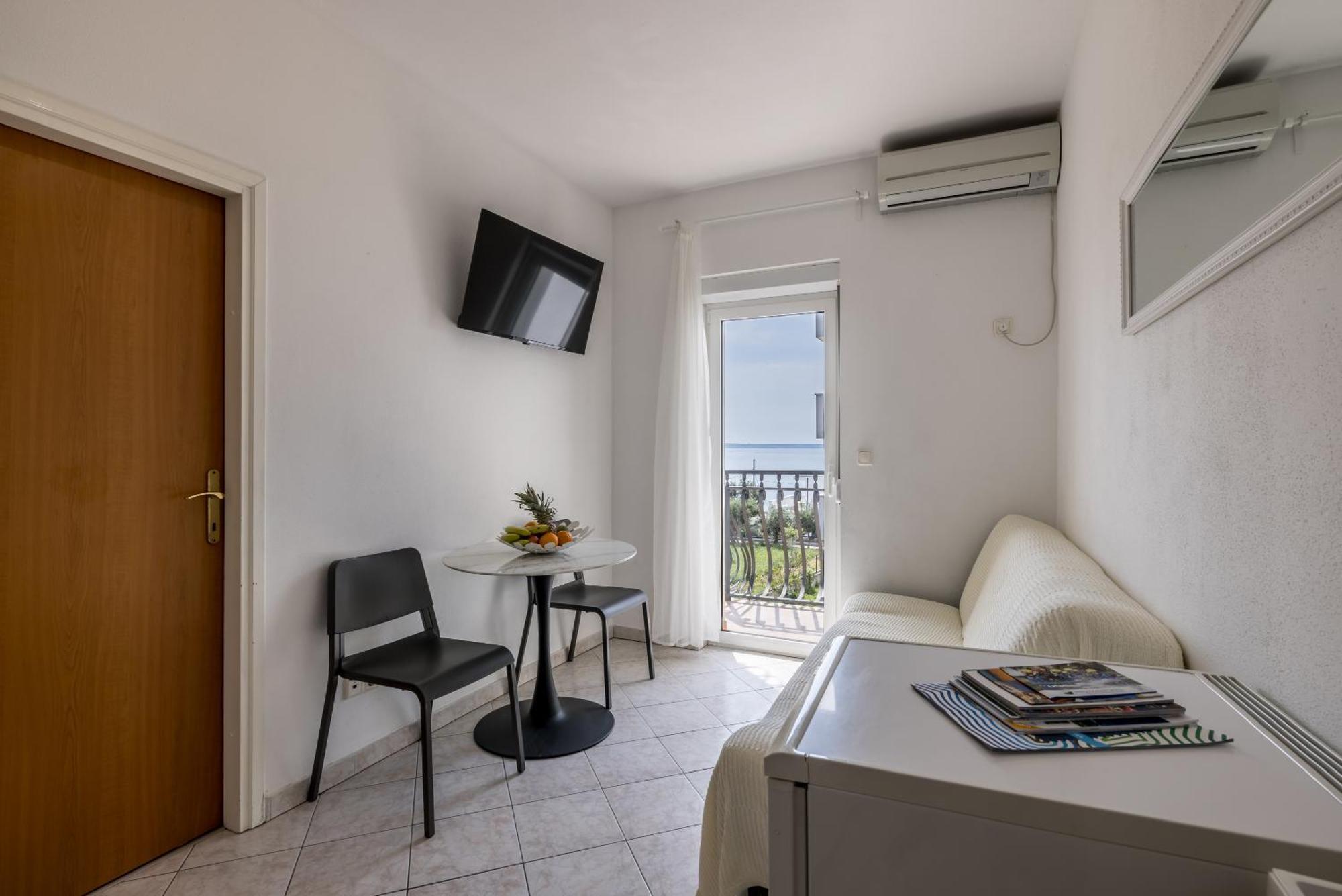 Mediterano Apartments ポドストラナ エクステリア 写真