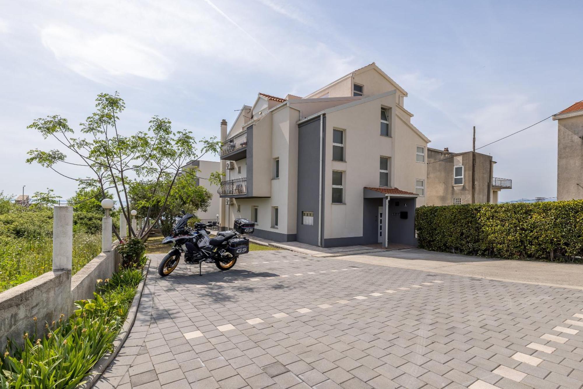 Mediterano Apartments ポドストラナ エクステリア 写真
