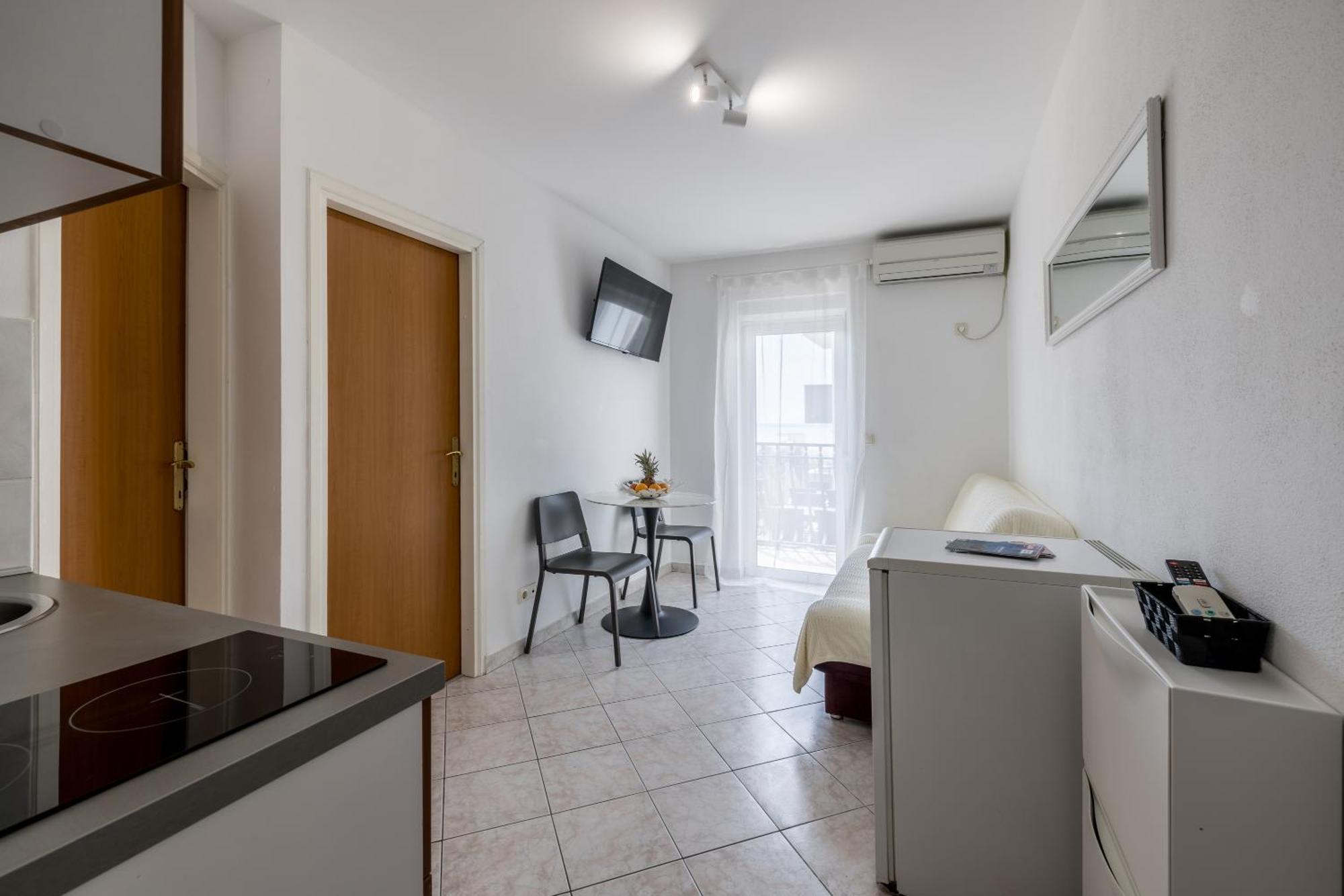 Mediterano Apartments ポドストラナ エクステリア 写真