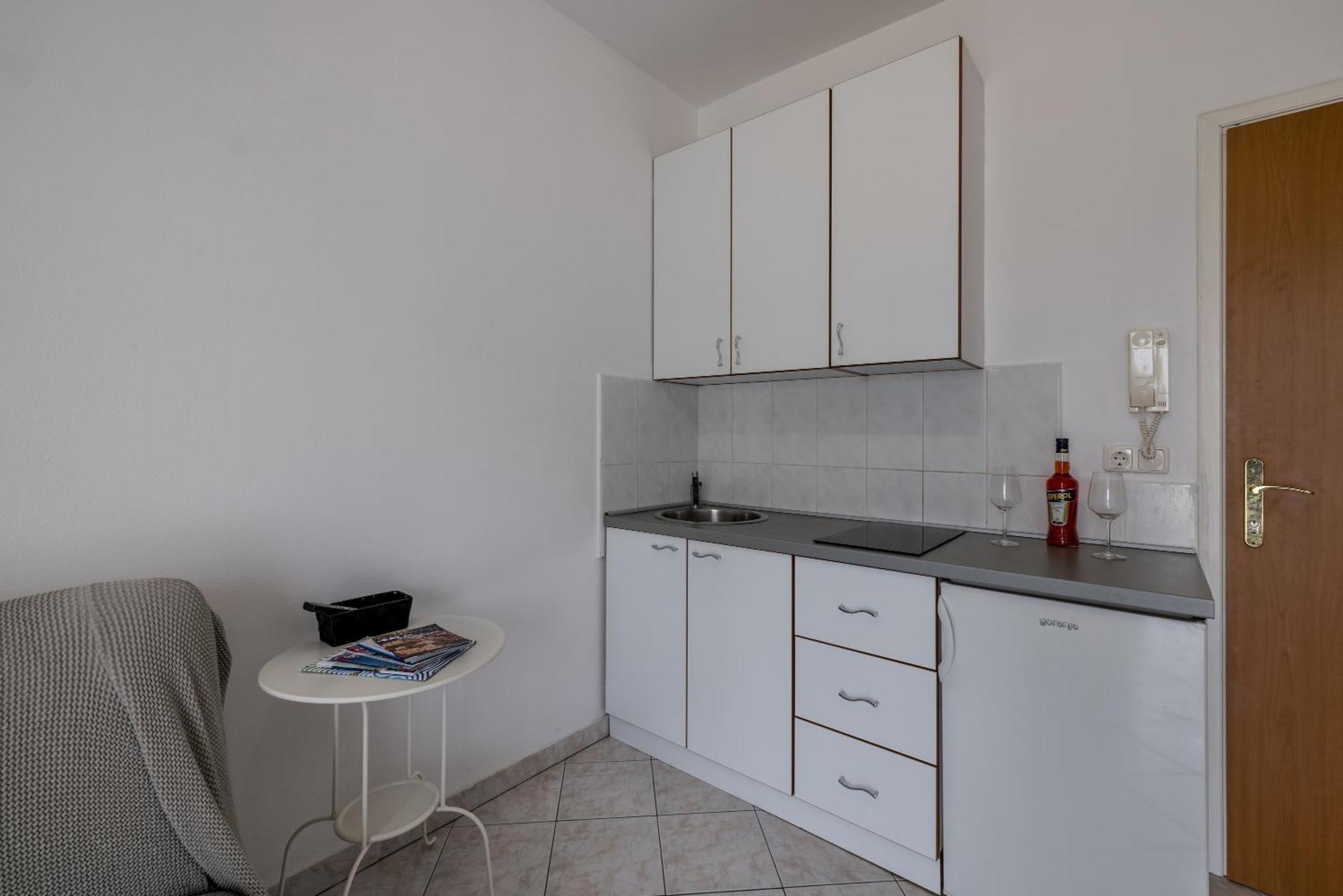 Mediterano Apartments ポドストラナ エクステリア 写真