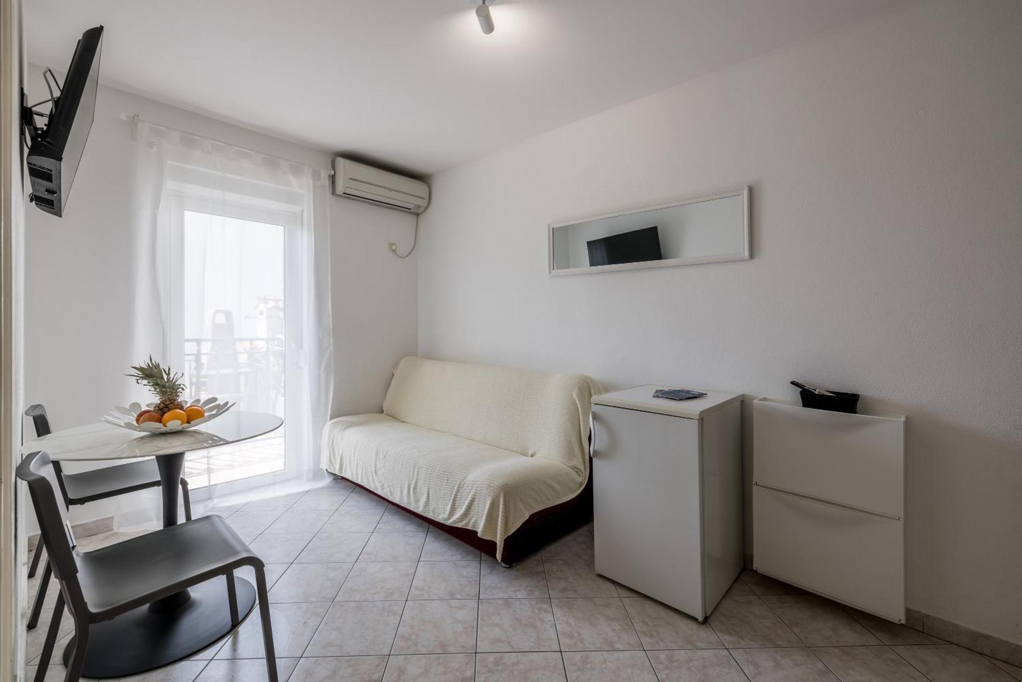 Mediterano Apartments ポドストラナ エクステリア 写真